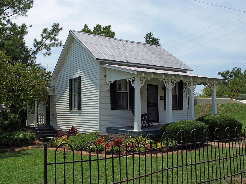 File:Weiss House Cullman July 2012 02.jpg