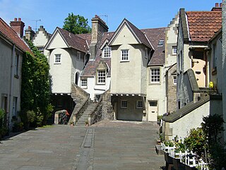 White Horse Close