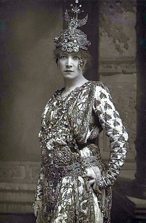 Sarah Bernhardt: Vivo, Kariero, Signifo