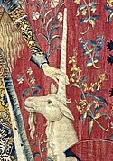 Le toucher (La Dame à la licorne) (The Touch (The Lady and the Unicorn)) - Musée de Cluny Paris