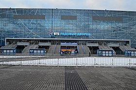 VTB Ledovyi dvorets, vkhod dlia zritelei.JPG