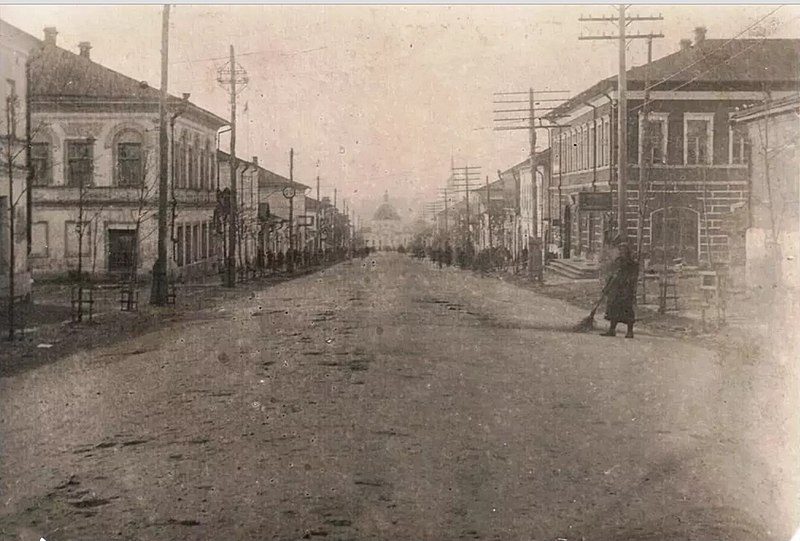 File:Вид на центр города Ефремова (ок. 1900).jpg