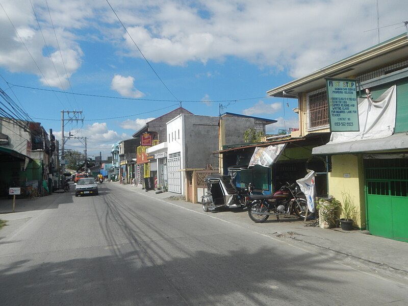 File:001Paombong public transport in the Philippines during the COVID-19 pandemic 09.jpg