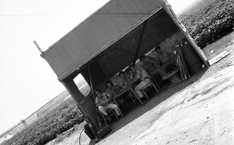 File:100 Gadna youths, 16 of them girls, are participating in a gliders course arranged by the Air Force in Ein Shemer (FL61643061).jpg