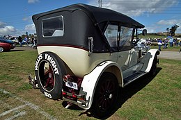 1923 Willys-Knight tourer (6102917504) .jpg