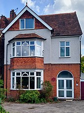 19 Monument Green, the former residence of E. M. Forster