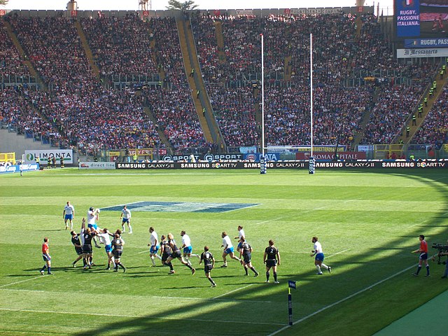 Italy contesting a lineout with Scotland during the 2012 Six Nations