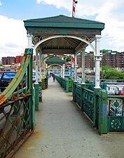 Sidewalk shelters