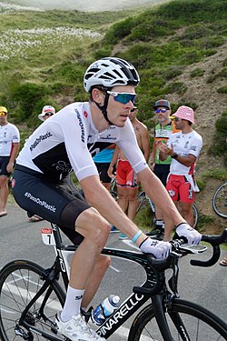 2018 Tour de France -19 Col d'Aubisque (43001280564).jpg