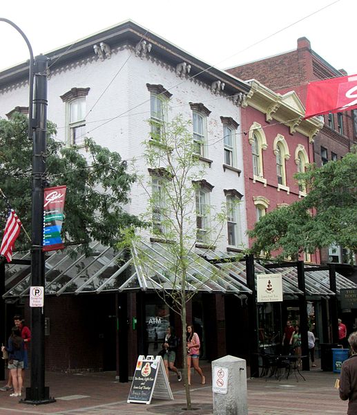 File:80 & 82-84 Church Street Burlington Vermont.jpg