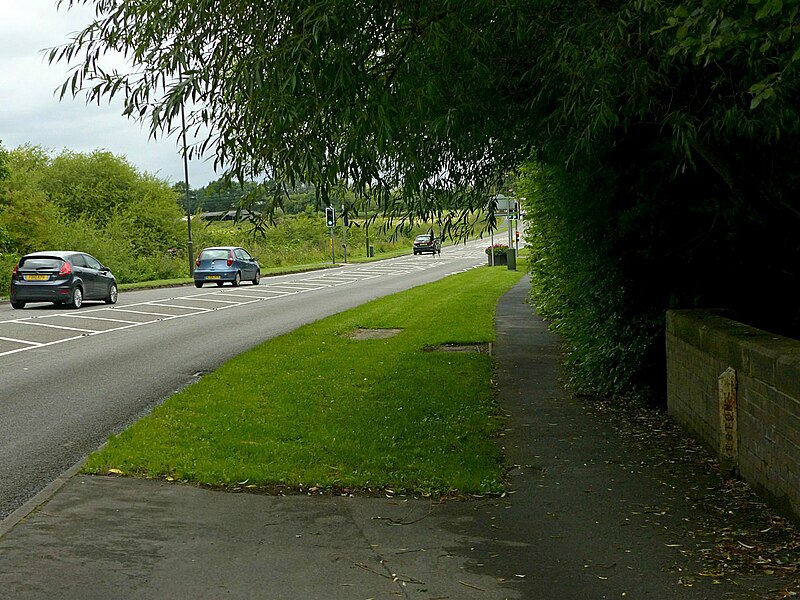 File:A609 at Straw's Bridge - geograph.org.uk - 5488598.jpg