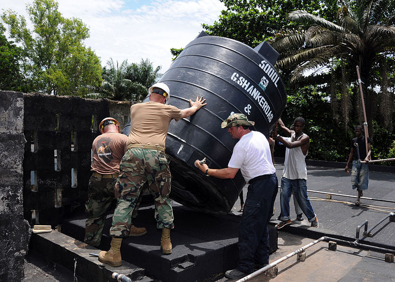 File:APS Helps Local Sierra Leone Hospitals DVIDS213517.jpg