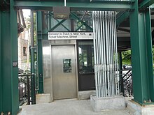Elevator at the Ardsley-on-Hudson station Ardsley-on-Hudson Metro-North-017.jpg