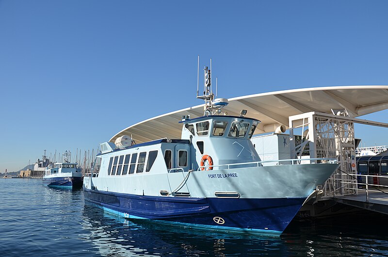 File:Bateau-Bus Fort de la Prée Toulon Station Maritime.jpg