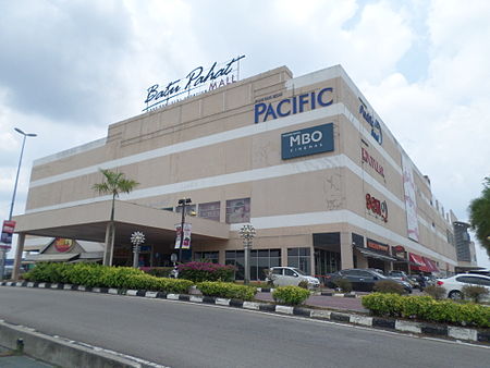 Fail:Batu_Pahat_Mall.JPG