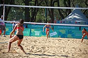 Deutsch: Beachvolleyball bei den Olympischen Jugendspielen 2018; Tag 8, 14. Oktober 2018; Mädchen, Achtelfinale – Bolivien-Puerto Rico 0:2 (18–21/18–21 ) English: Beach volleyball at the 2018 Summer Youth Olympics at 14 October 2018 – Girls Round of 16 – Bolivia-Puerto Rico 0:2 (18–21/18–21 )