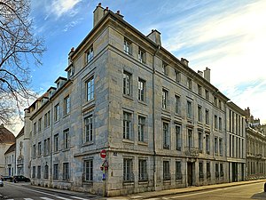 Besançon, maison 13 rue de la Préfecture.jpg