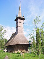 Biserica de lemn Sf.Arhangheli Rogoz (10).JPG