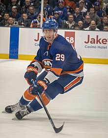 Brock Nelson New York Islanders Player Swingman Jersey