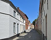 De Sterstraat, gezien in de richting van de Sint-Gilliskerkstraat