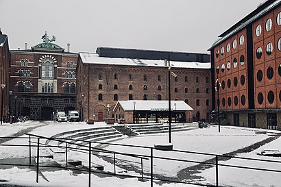 Sådan kommer du til Bryggernes Plads med offentlig transport – Om stedet