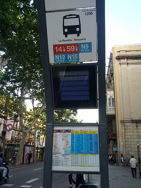 File:Bus arrival prediction sign (18544346162).jpg