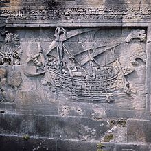 Bas-relief du temple de Borobudur (VIIIe siècle) dans le centre de Java en Indonésie, montrant un bateau à balancier typique de la technologie navale austronésienne.
