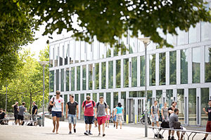 Universität Stuttgart: Geschichte, Rektoren, Fakultäten