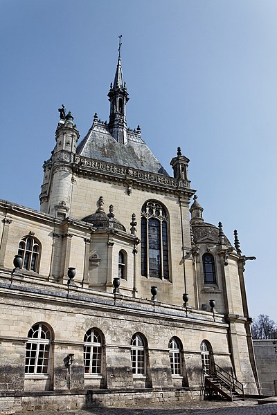 File:Château de Chantilly - La chapelle Saint Louis - PA00114578 - 010.jpg