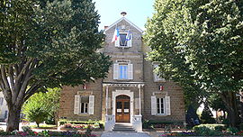 Champagne - Mairie en juillet 2010.JPG