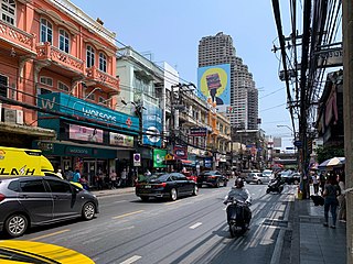 <span class="mw-page-title-main">Charoen Krung Road</span> Road in Bangkok