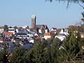 Blick von Süden Richtung Innenstadt mit katholischer Kirche St. Joseph und Medardus