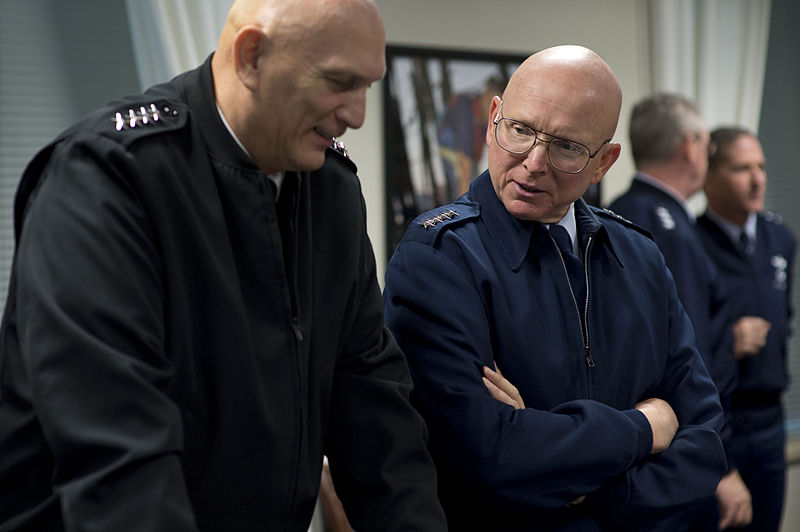 File:Commandant of the U.S. Coast Guard Adm. Robert Papp, right, speaks with Chief of Staff of the Army Gen. Raymond T. Odierno before a meeting with Secretary of Defense Chuck Hagel and his Senior Leadership Council 131112-D-BW835-091.jpg