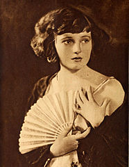 Category:Alfred Cheney Johnston - Wikimedia Commons