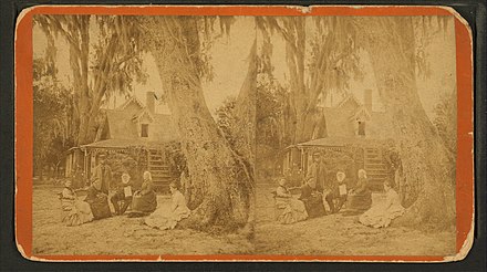 Stereoscope of Dr. Stowe and Harriet Beecher Stowe at the house in Mandarin, Florida