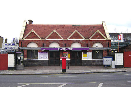 Drayton park station 1