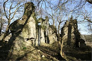 <span class="mw-page-title-main">East Orchard Castle</span>