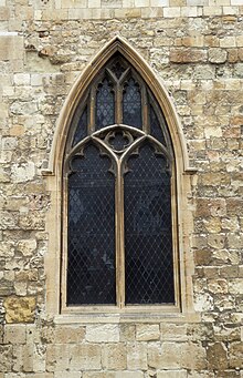 External window on the northern side of the church External Window of St Michael's Church, Southampton.jpg