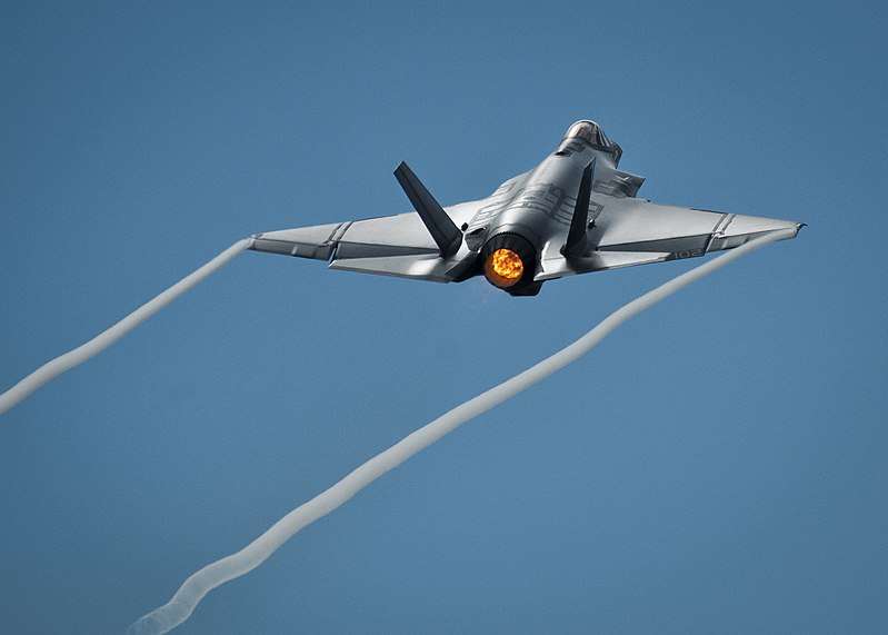 File:F-35C Lighting of VFA-101 taking off from Eglin AFB 2013.JPG