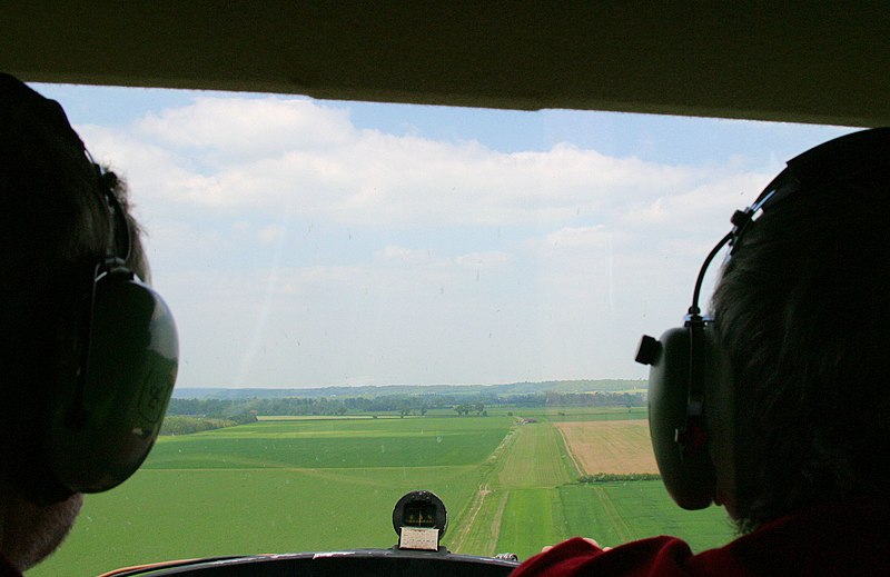 File:Farm strip at Englefield. - geograph.org.uk - 2297786.jpg