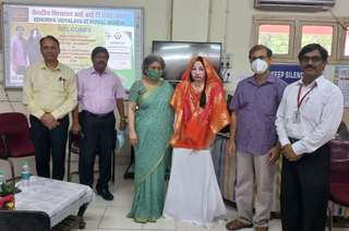 Shalu with Prof. Supratik Chakraborty(CS&E IIT Bombay), Sona Seth(Deputy Commissioner, KVS) Felicitation Group pic.png