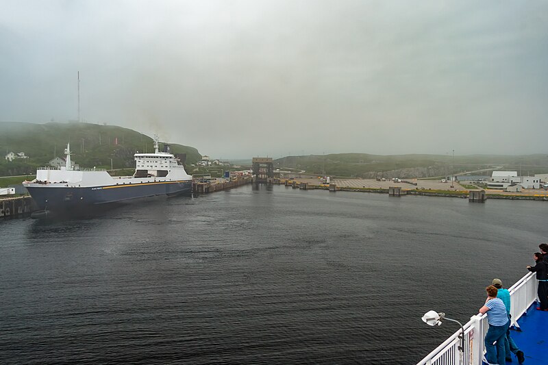 File:Ferry Ship Marine Atlantic (40469390175).jpg