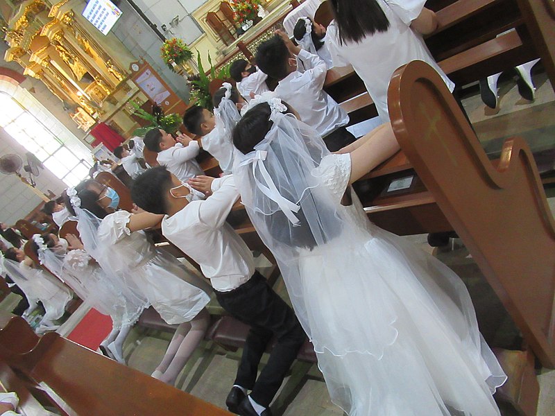 File:First Communion in the Philippines 07.jpg