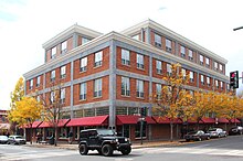 Babbitt's Garage, 175 N San Francisco St. Flagstaff-Babbitt-Garage.jpg