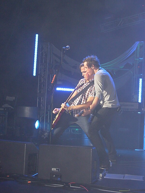 Tom Fletcher and Danny Jones at HMV Hammersmith Apollo, 1 May 2009.