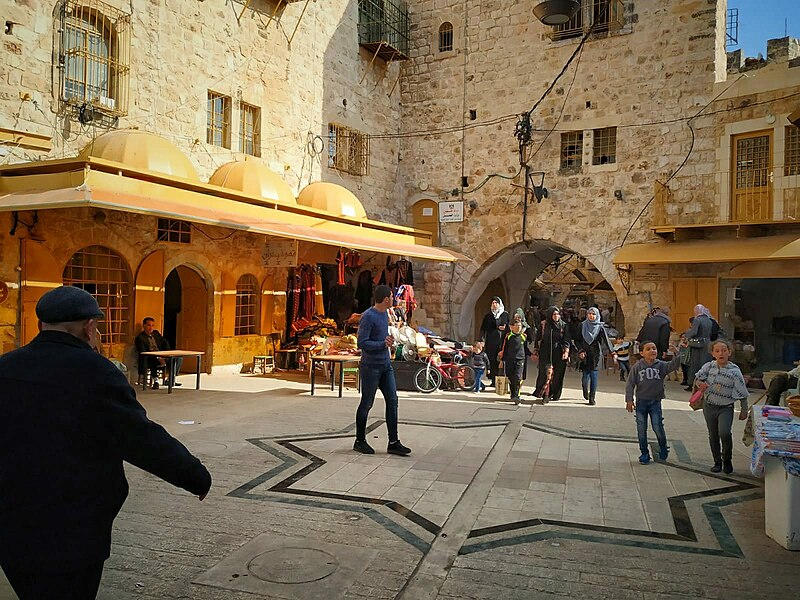 File:Hebron Old city-souq.jpg