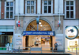 High Street Kensington station říjen 2013.jpg