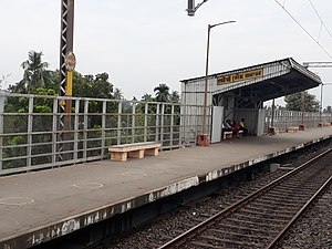 Hooghly Ghat railway station 03.jpg