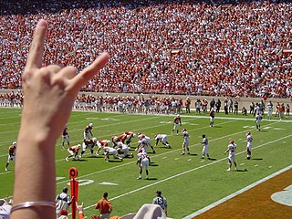 <span class="mw-page-title-main">Hook 'em Horns</span>