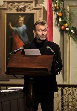 Hugh Dennis: Brits komiek